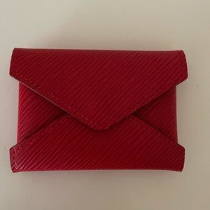 Louis vuitton kirigami small red